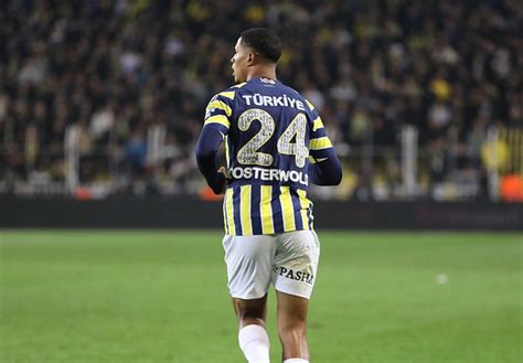 Fenerbahçeye Oosterwolde piyangosu Astronomik transfer satışı kapıda